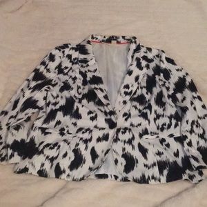 Cute black and white blazer